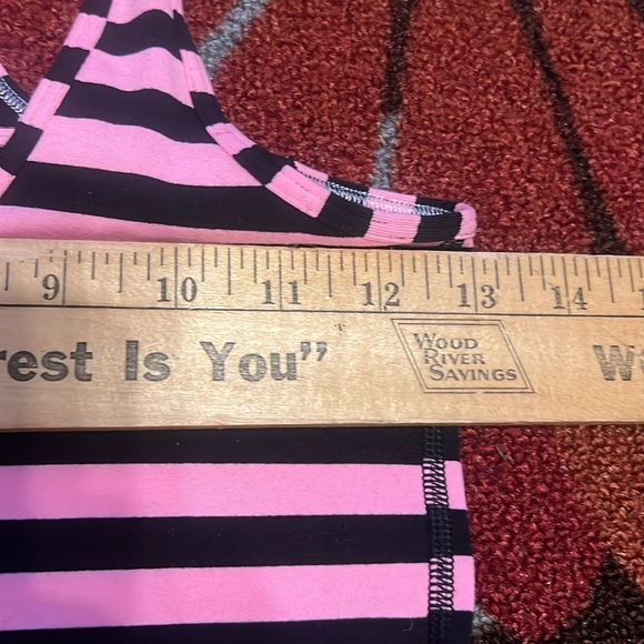 Lululemon Athletica Pink and Black Striped Tank Top size 4 - Picture 4 of 7